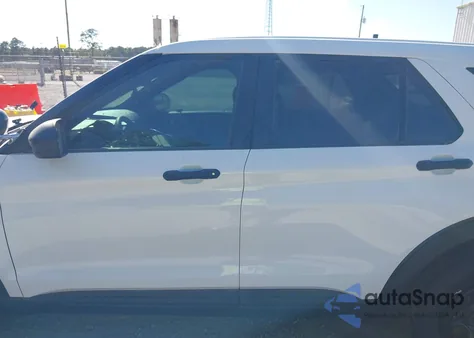 2024 Ford Police Interceptor из США, поврежденный, VIN 1FM5K8AB6RGA50450